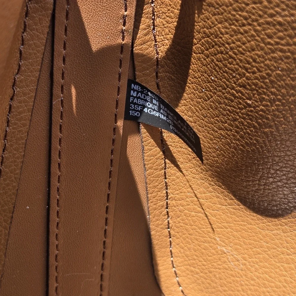 Michael Kors Reed MD Drawstring Bucket Messenger Handbag Purse + Snap Wallet - Picture 16 of 16